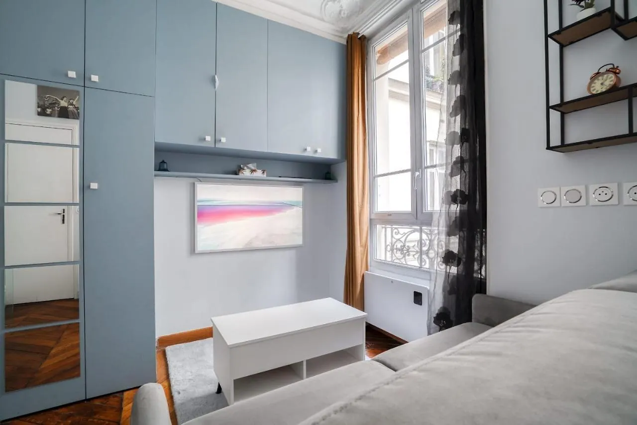 Studio Renove Cosy Metro Paris 2Pers Wifi Apartment